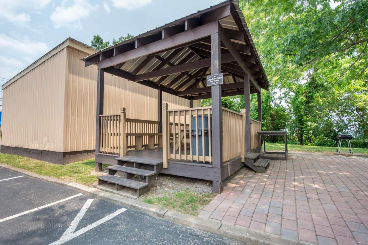 Best Western Plus Bridgeport Inn Exterior foto