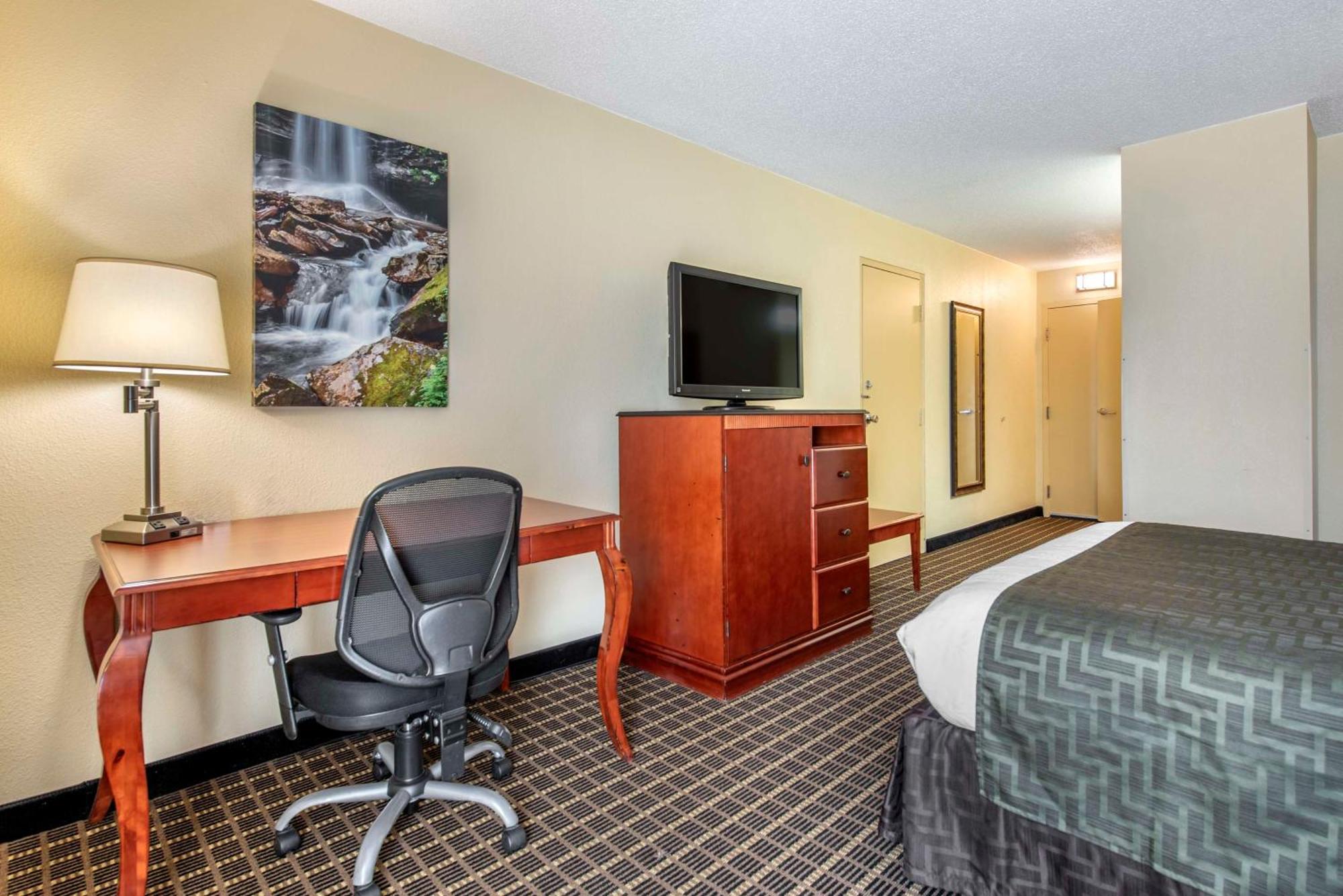 Best Western Plus Bridgeport Inn Exterior foto