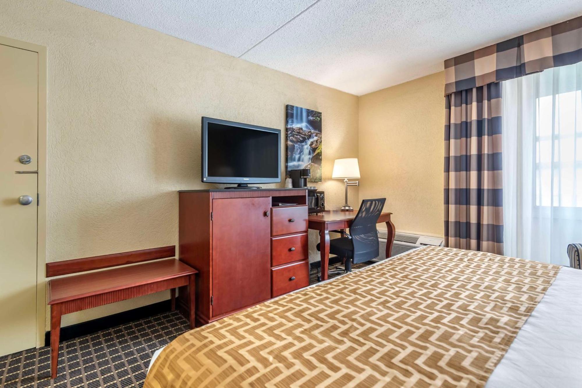 Best Western Plus Bridgeport Inn Exterior foto